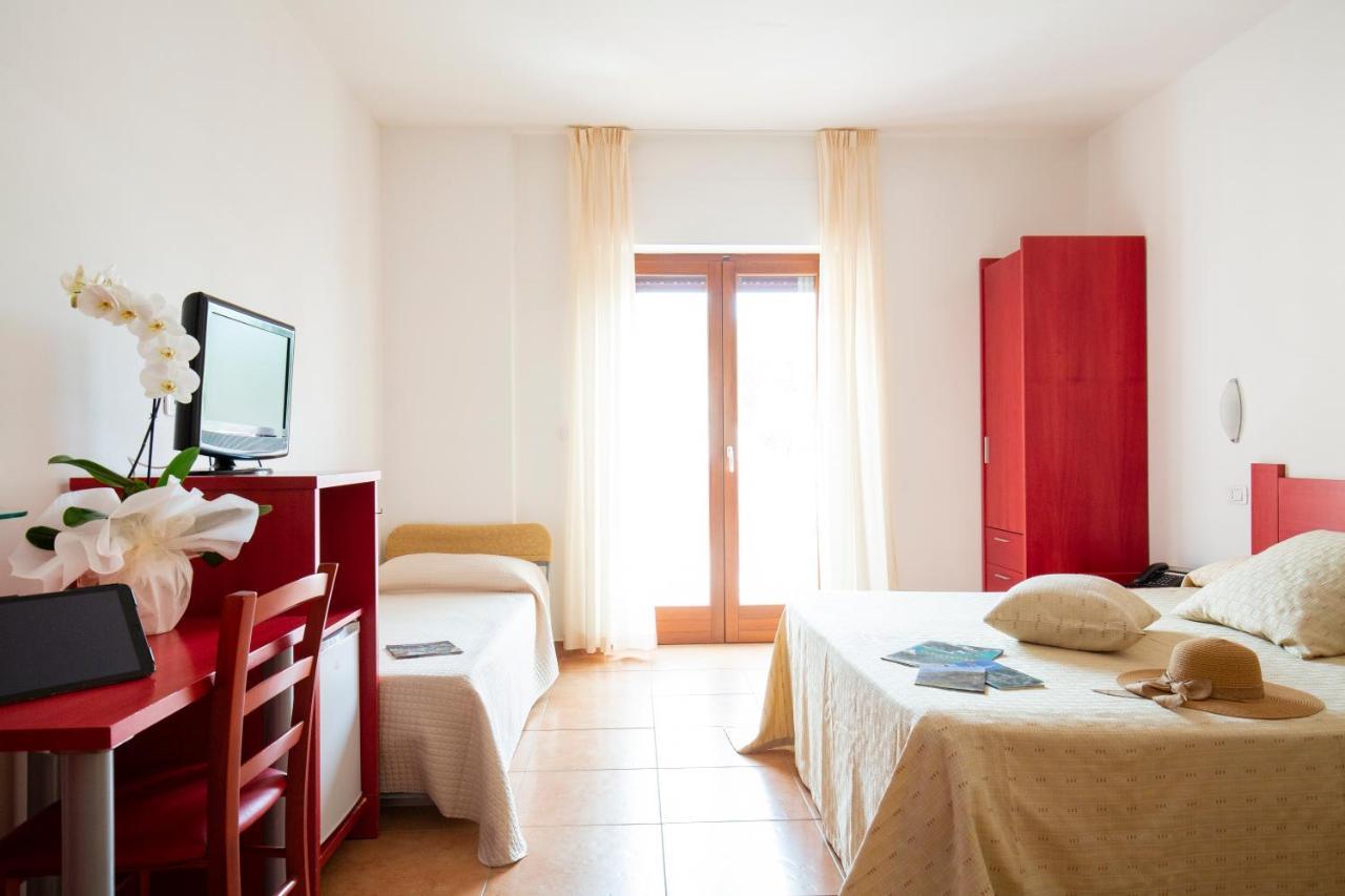 Hotel Delle More Вьесте Экстерьер фото